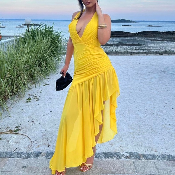 leena For Mac Duggal Halter Dress Bright Yellow Ruched Size 4 17368 - Picture 5 of 6